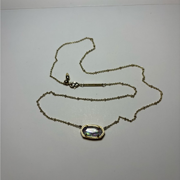 Kendra Scott Elisa Gold Pendant Necklace - Picture 2 of 4